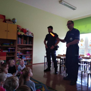 Spotkanie przedszkolaków z policjantami