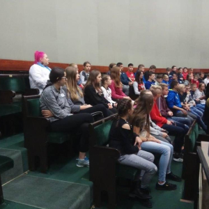 Uczniowie podczas wycieczki w Sejmie RP